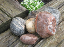 Load image into Gallery viewer, Premium River Stone (18kg)
